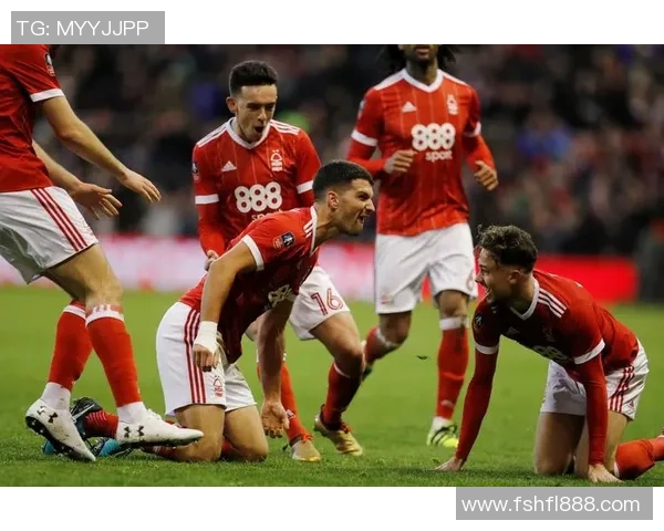 埃夫斯堡与法尔激战在即谁能在这场较量中脱颖而出